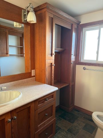 For Lease - 183 main Street, Port Colborne, Ontario - Photo 5
