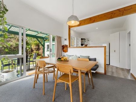 41 Queens Road, Glen Avon, New Plymouth - Photo 4