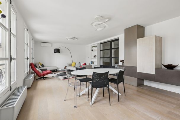 Duplex 4 pièces lumineux avec terrasse 21 m² - Saint Merri - Photo 1