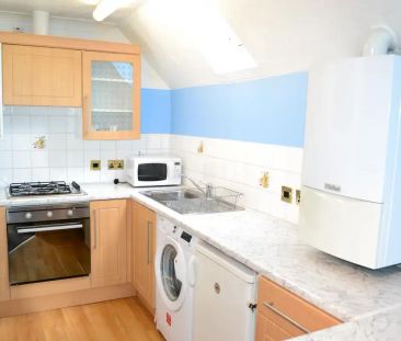 Studio to rent - Photo 2