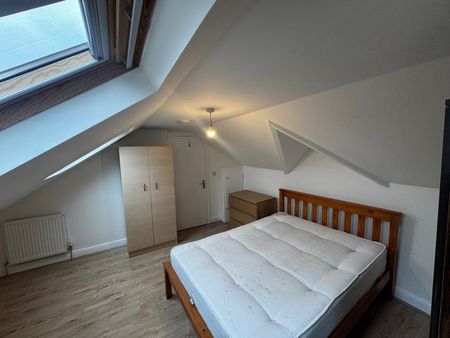 1 Bed Flat, Gordon Road, W5 - Photo 3