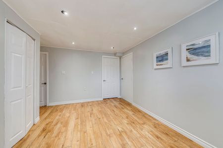 For Lease - 247 Kenwood Avenue, Burlington, Ontario - Photo 4