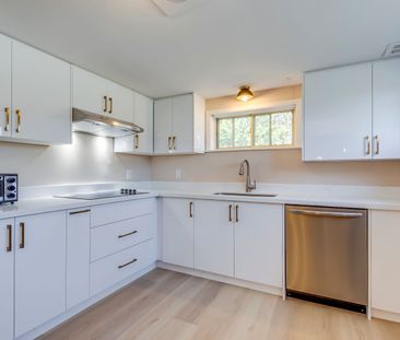 For Lease - 383 Wentworth Street Unit# BSMT, Oakville, Ontario - Photo 4