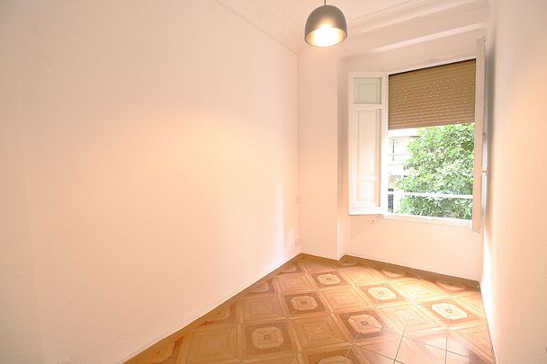 Piso de alquiler en Carrer de Quart, El Botànic - Photo 1