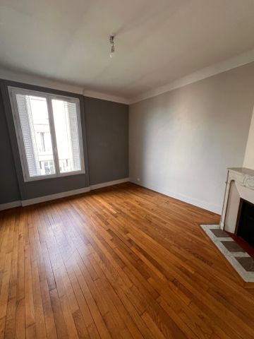 Location Appartement 3 pièces 57m² CHOISY LE ROI 94600 - Photo 2