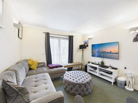 Pinkers Mead, Emersons Green, Bristol, BS16 - Photo 3