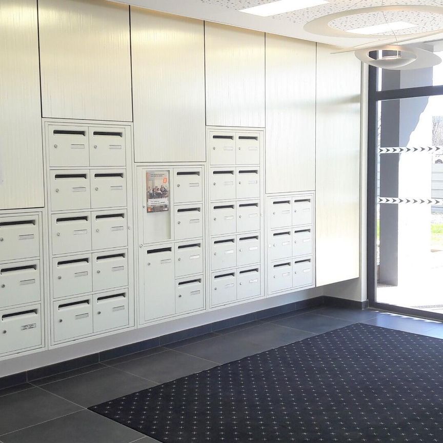 location Appartement T2 DE 40.4m² À VILLEURBANNE - Photo 1