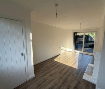 South Avenue - Photo 3