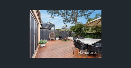 Modern, Sleek & Spacious - Photo 3