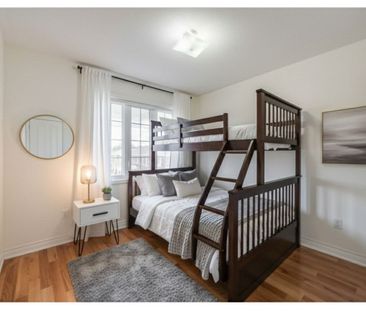 For Lease - 9 Trumpet Valley Boulevard, Brampton, Ontario - Photo 3