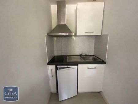 Location Appartement 1 pièce 28m² POITIERS 86000 - Photo 2