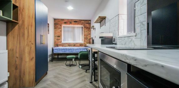 Studio to rent - Photo 2