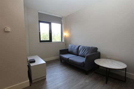 Studio to rent - Photo 3