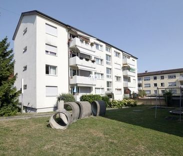 Living in the immediate vicinity of the lake - Photo 1