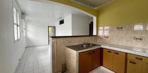 Location Appartement 53.54m² 3 pièces Fort de france - Photo 2