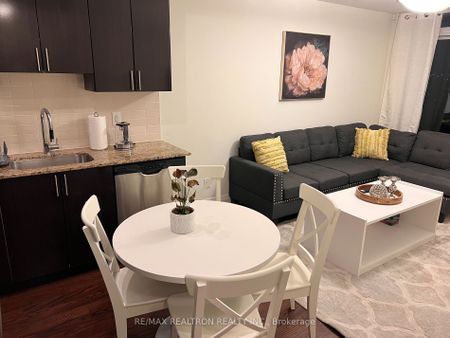 For Lease - 7165 Yonge Street Unit# 1708, Markham, Ontario - Photo 3