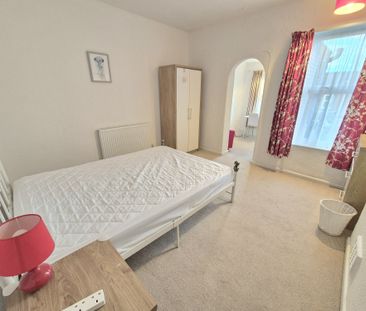 Highland Road, Norwich - Photo 6