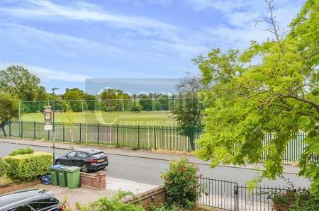 Eltham Palace Road, London, SE9 - Photo 5