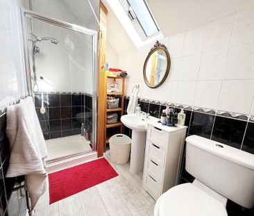 3 bedroom barn conversion to rent - Photo 1