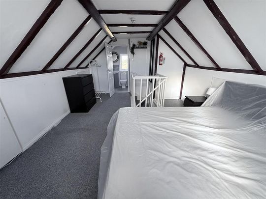 9 bedroom house share to rent - Photo 1