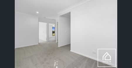 MODERN TOWNHOUSE - Photo 5