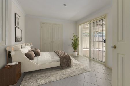 Level Villa Located in Innes Lake Estate - Photo 3