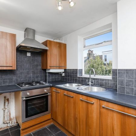 1 Bedroom Flat, Coleridge Street, Hove - Photo 4