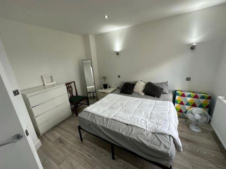 1 bedroom flat to rent - Photo 4