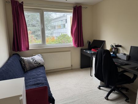 3 bedroom detached house to rent - Photo 5