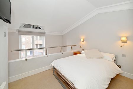 Whittaker Street, Belgravia, London, SW1W - Photo 2