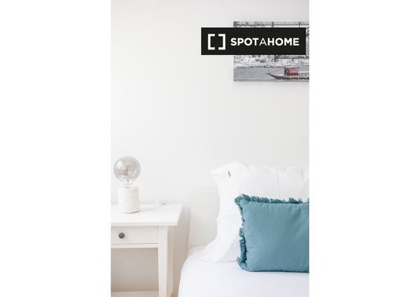 Mieszkanie na wynajem - 45 m² - 1 pokój Porto Porto