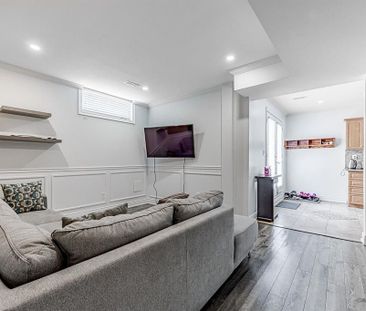 For Lease - 33 St Andrews Boulevard - Lower Unit N/A, Toronto, Ontario - Photo 1