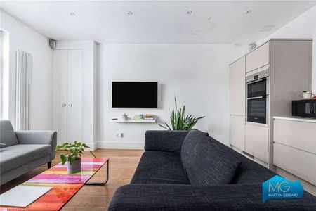 Rosebery Mews, Rosebery Road, London, N10 - Photo 3