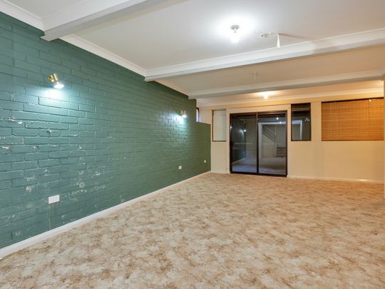 4 Bedroom home in East Tamworth - Photo 1