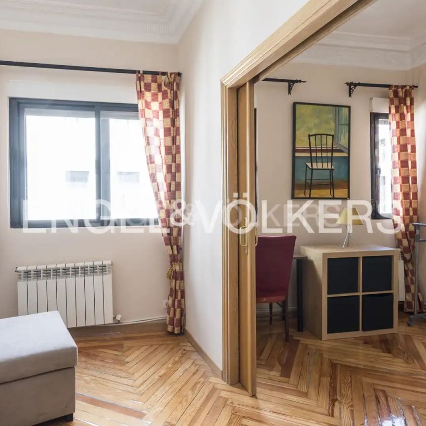 Piso de alquiler en Sol - Photo 1