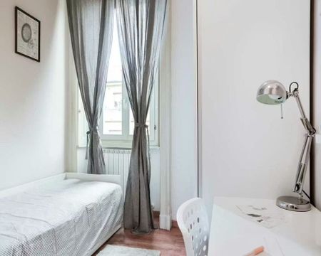 Via Caradosso, Milan, Lombardy 20123 - Photo 3