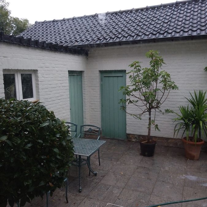 Vrijstaande woning met tuin - Photo 1