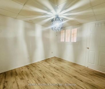 16 Foxglove Court #Bsmt - Photo 3