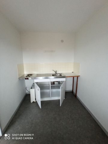 Location Appartement 1 pièce 31m² BESANCON 25000 - Photo 2