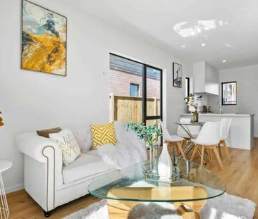 35 Hearth Street, Flat Bush - Photo 3