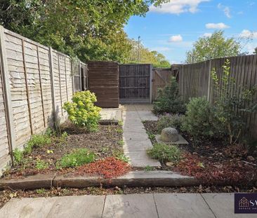 2 bedroom terraced house to rent - Photo 2