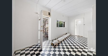 Two Bedroom Home in Sought-After Highgate Location - Photo 3