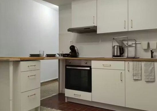 Carrer Joan Lluis Vives, Manises, Valencian Community 46940