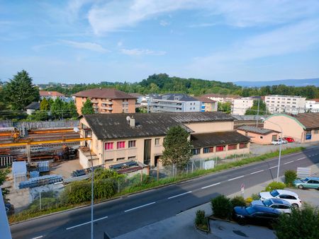 A louer 1 pièce à la Route de Bussigny 24, Crissier - Photo 2