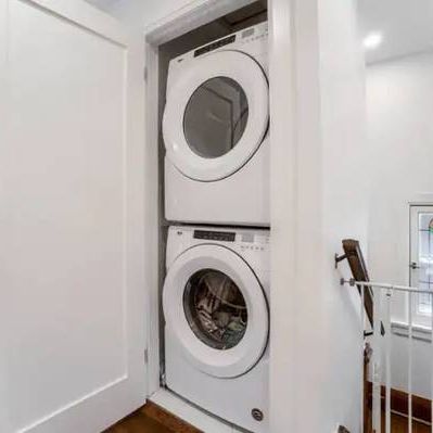 BEAUTIFUL 2 BRRM + 1 BATH UPPER SUITE IN BLOOR WEST VILLAGE $1970 - Photo 4