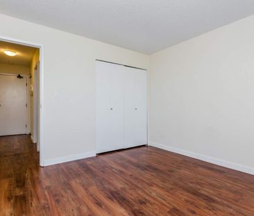 Cedarway Apartments - Photo 3