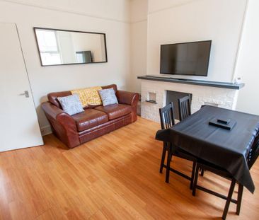 4 bedroom house to rent - Photo 2