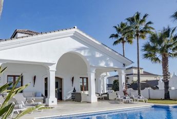 4 bedroom luxury Villa for rent in Benahavís, Spain