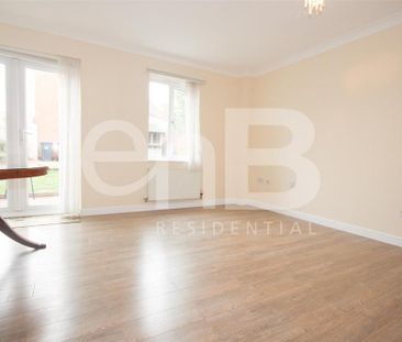3 bedroom end of terrace house to rent - Photo 4