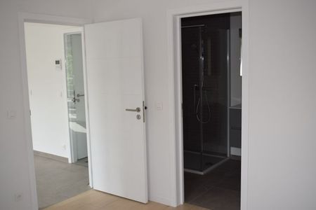 Appartement te huur - Foto 2